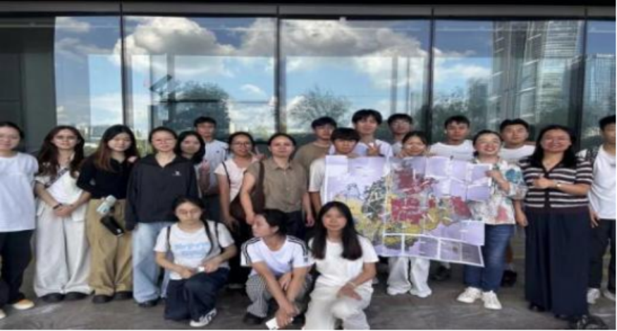 聚焦规划管理 深耕专业实践 贵州财经大学管理科学与工程学院师生赴贵阳市城乡规划展览馆开展实践教学活动